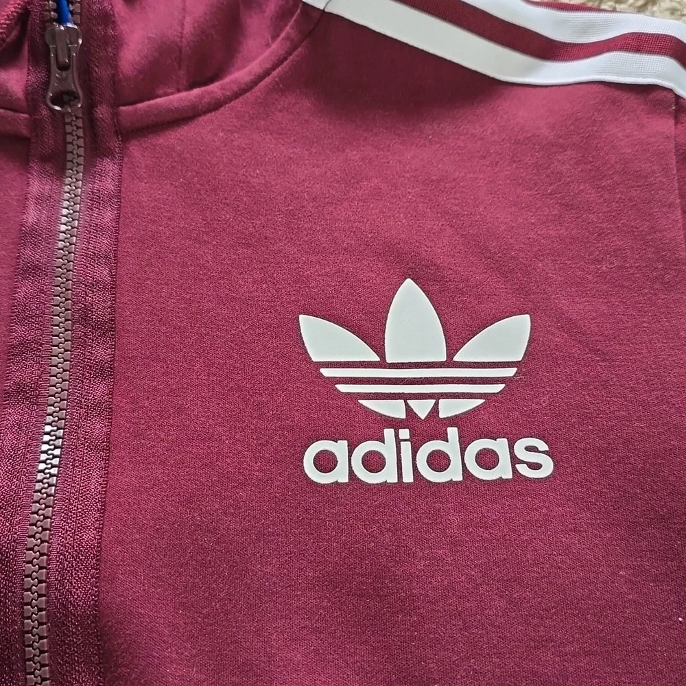 Women's Adidas Jacket - Picture 2 of 5